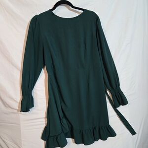 Elegant Green Long Sleeve Dress